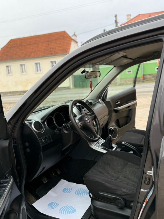 Suzuki grand Vitara 2011