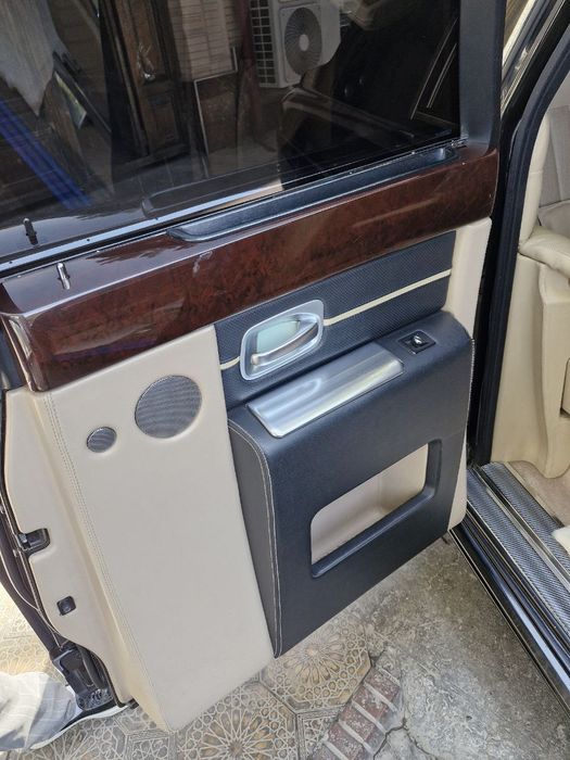 Rolls-royce phantom v idealnomsostoyanie