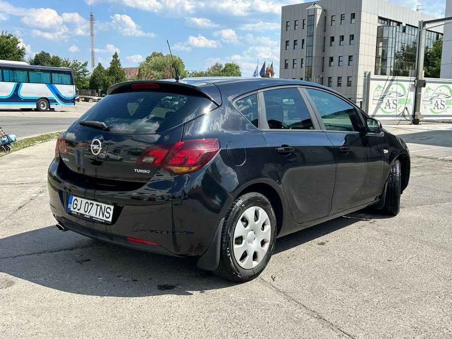 Opel astra j benzina +gpl