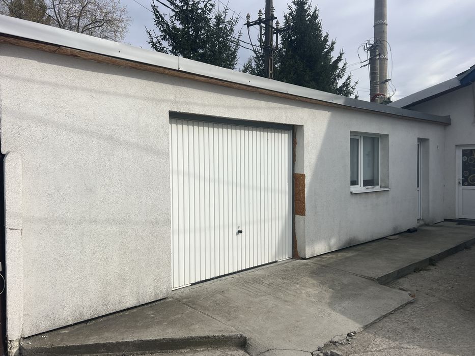 Inchiriem  spatiu birouri,productie si hala depozitare