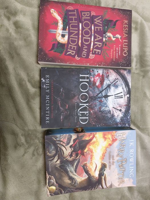 Книги на английски език