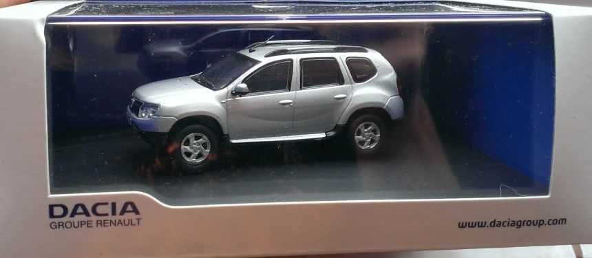 Macheta Dacia Duster MK1 2010  silver - Solido 1/43