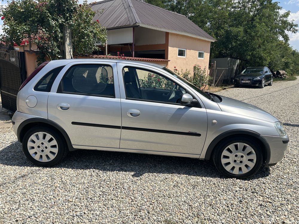 Opel Corsa C / 1.3 cdti euro 4 / an 2004 / Climatronic