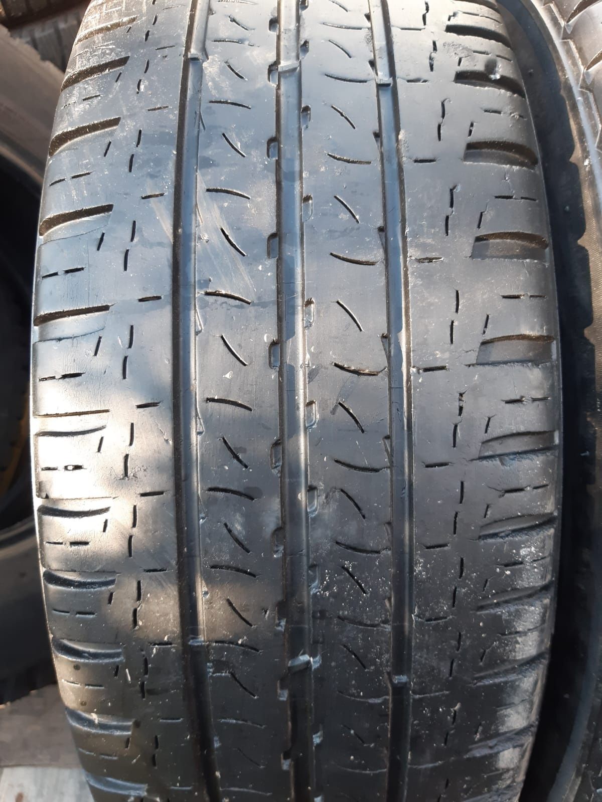 2 anvelope 225/70r15c marca BFGOODRICH 2020, preț 500 lei ambele