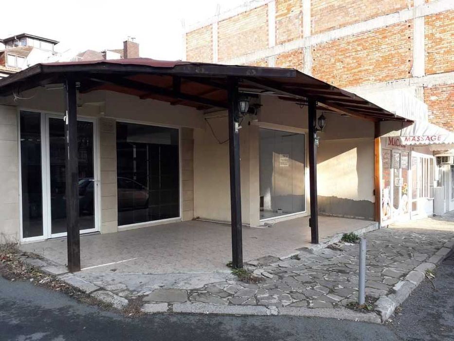 Дава се под наем Магазин в Несебър - 35 кв.м за 3570 € - Снимка #1