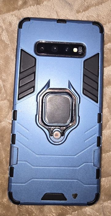 Продам Самсунг S10+