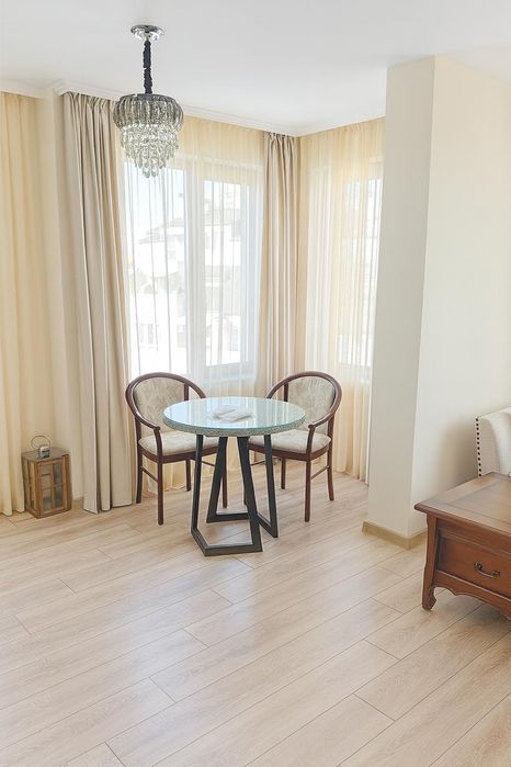 Дава се под наем Двустаен апартамент в Пловдив, Кършияка - 70 кв.м за 550 € - Снимка #2