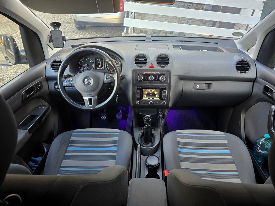 Vw CADDY maxi 2011, euro 5, 1.6 tdi, 7 locuri, navigatie, sirocou