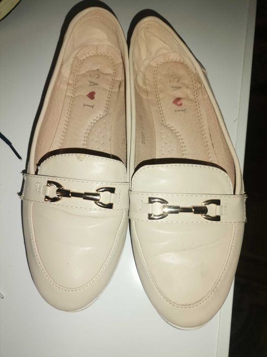 Дамски обувки нови номер 39