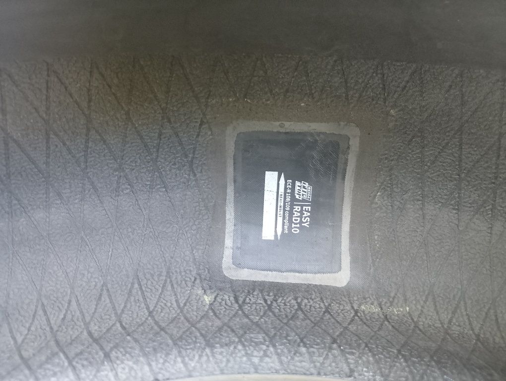 Летни гуми 215 55 17  80лева за четирите