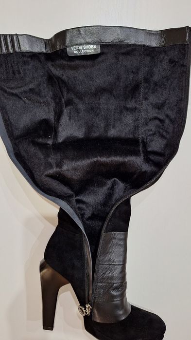 Продаются новые зимние сапоги