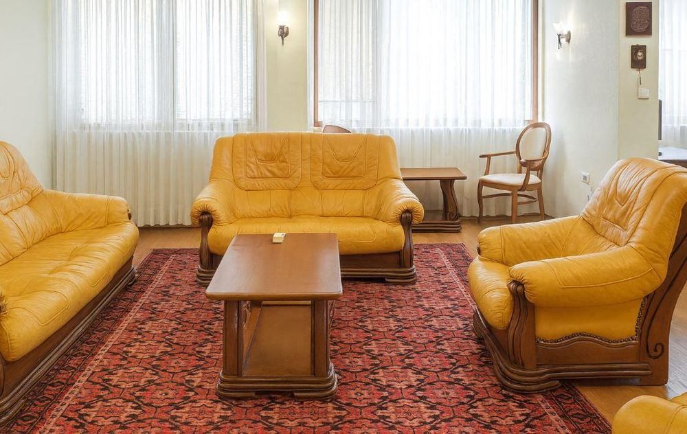 Дава се под наем Четиристаен апартамент в Варна, Чаталджа - 111 кв.м за 720 € - Снимка #3