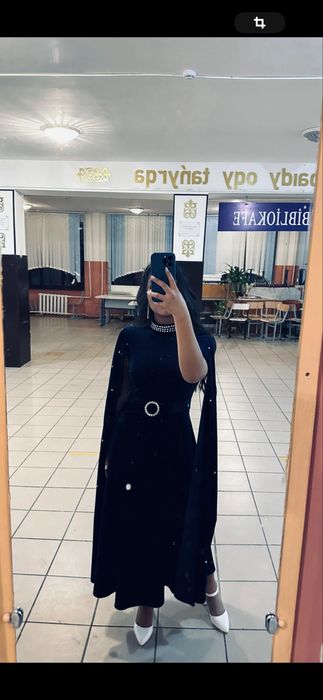 одежда,платья вечерное темно синий цвет