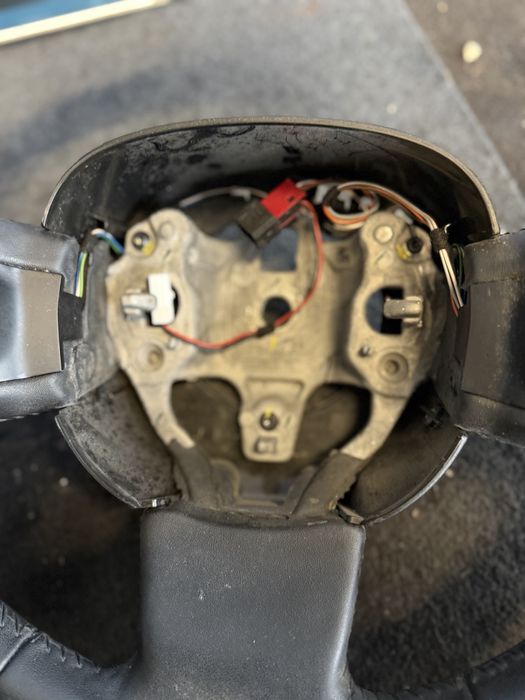 Волан мулти и  Airbag за Fiat 500L по отделно