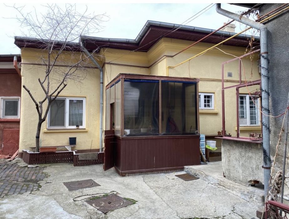 Casă cochetă, ideală pentru un stil de viață liniștit și accesibil