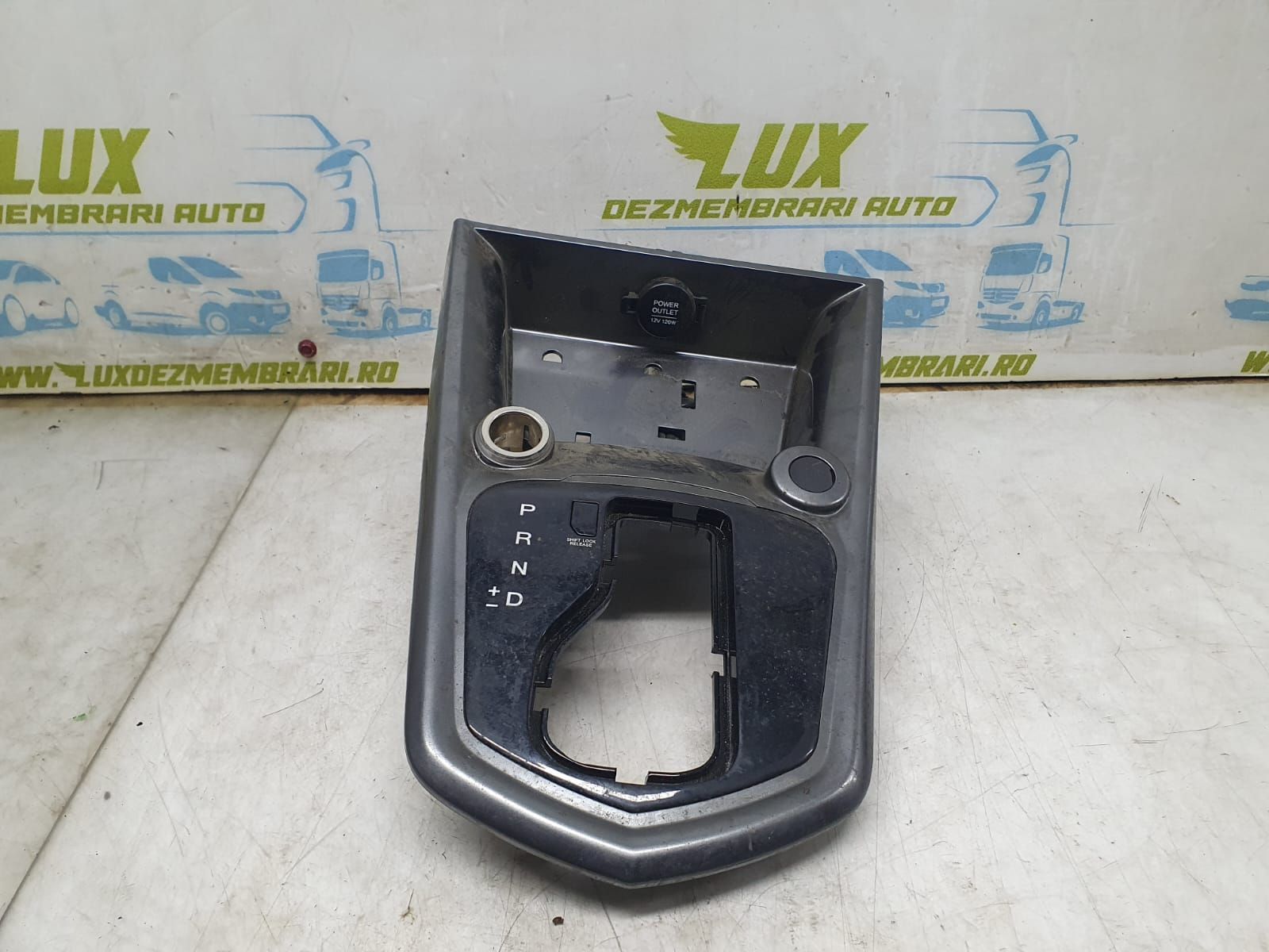 Ornament rama schimbator viteze 77960-35200 SsangYong Tivoli 1 [facel