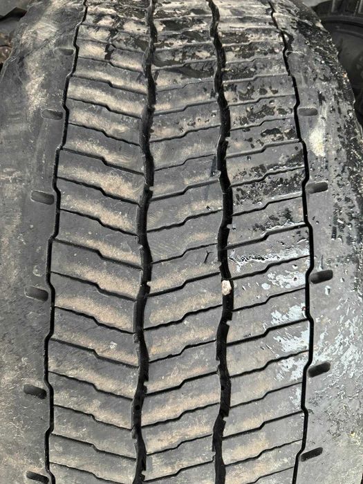 Anvelope Tractiune 4X 315/70 R22,5 Michelin Remix
