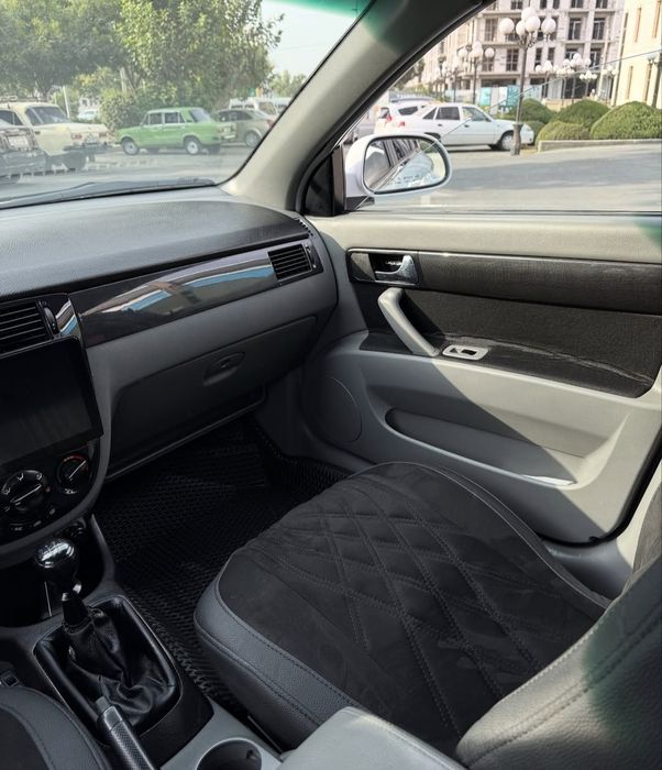 Suhoy arenda Chevrolet Lacetti 2013, Metan/Benzin (Samarqand) 150 ming