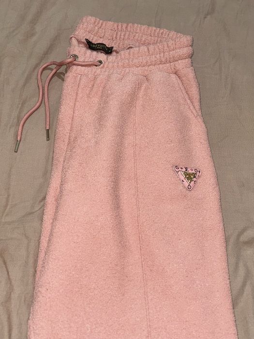 Тройка. Louis Vuitton