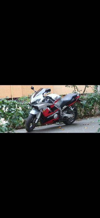 Honda CBR 600 F4i