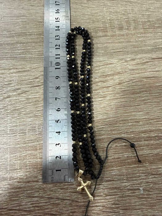 Златен синджир с маниста и висулка