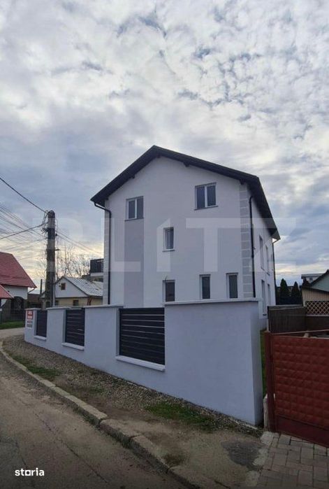 Duplex , stadiu semifinisat,  zona Radauti