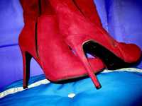 Дамски чизми, ботуши №37, 56 см, висок ток, маркови на Tata