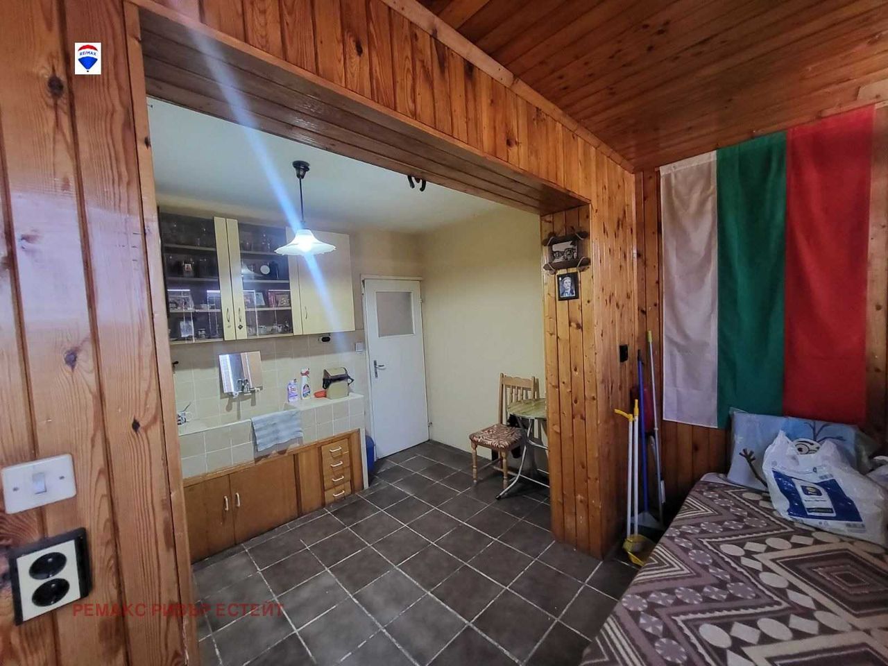 Продава се Двустаен апартамент в Русе, Център - 62 кв.м за 1299 €/кв.м - Снимка #5