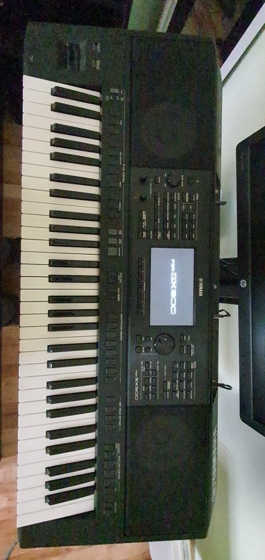 Yamaha PSR sx900