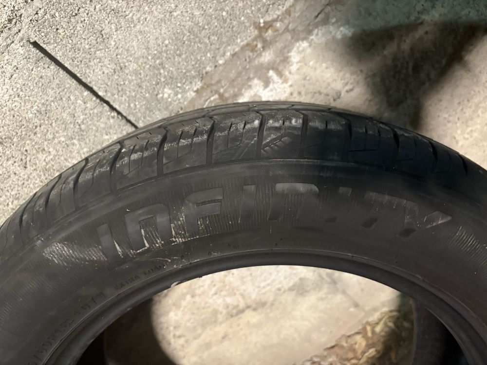Продавам лятна гума с размер 235/60R18 1бр