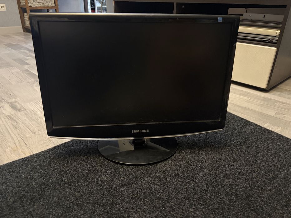 Монитор Samsung 22