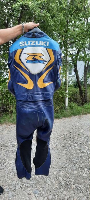 Costum moto Suzuki