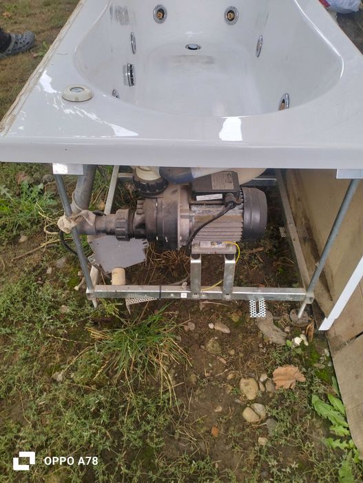 Cada cu hidromasaj HAFRO