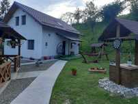 Cazare Casa Poiana Largului