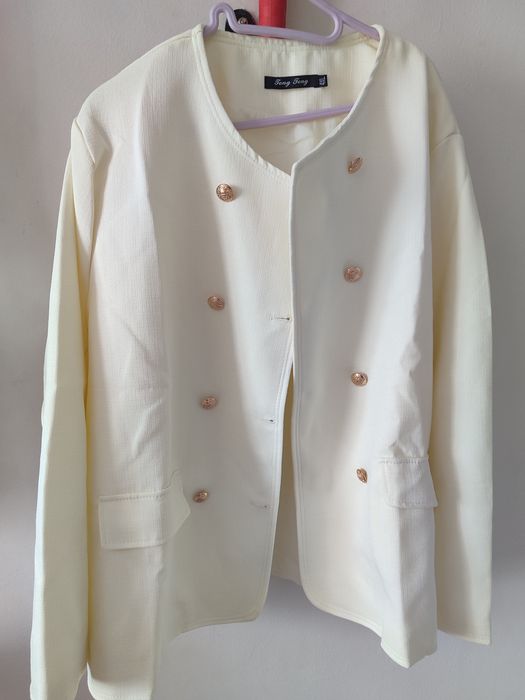 Продам новую кофту-пиджак