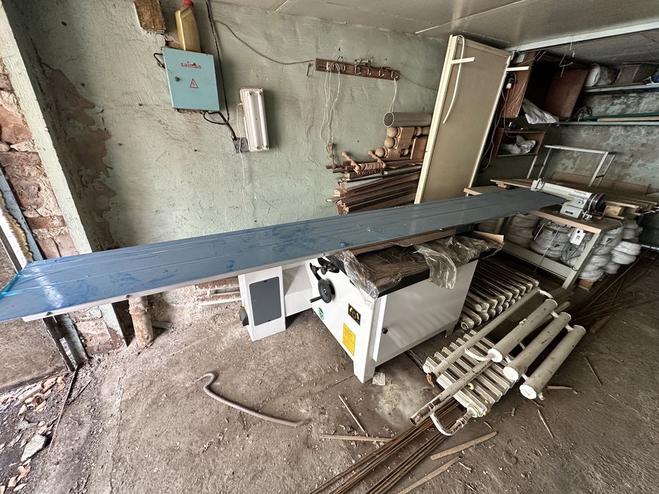 Распиловочный станок новый