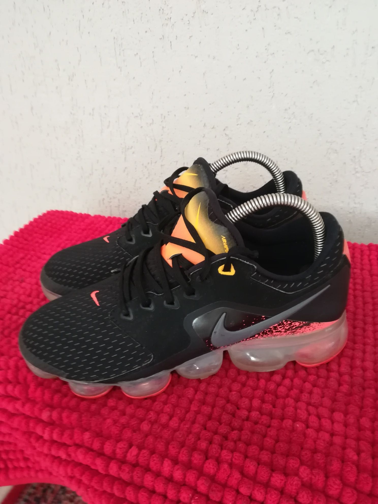 Adidași Nike Vapormax nr 38,5 unisex