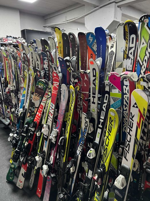 Clapari ski schi atomic hawx prime 130 s 28 -28.5 43 - 44 flex 130