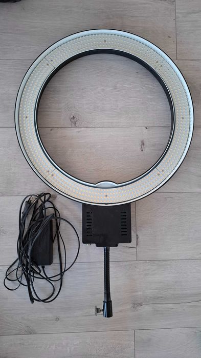 Vand Nanguang CN-R640 Lampa circulara cu 640 LED 5600k