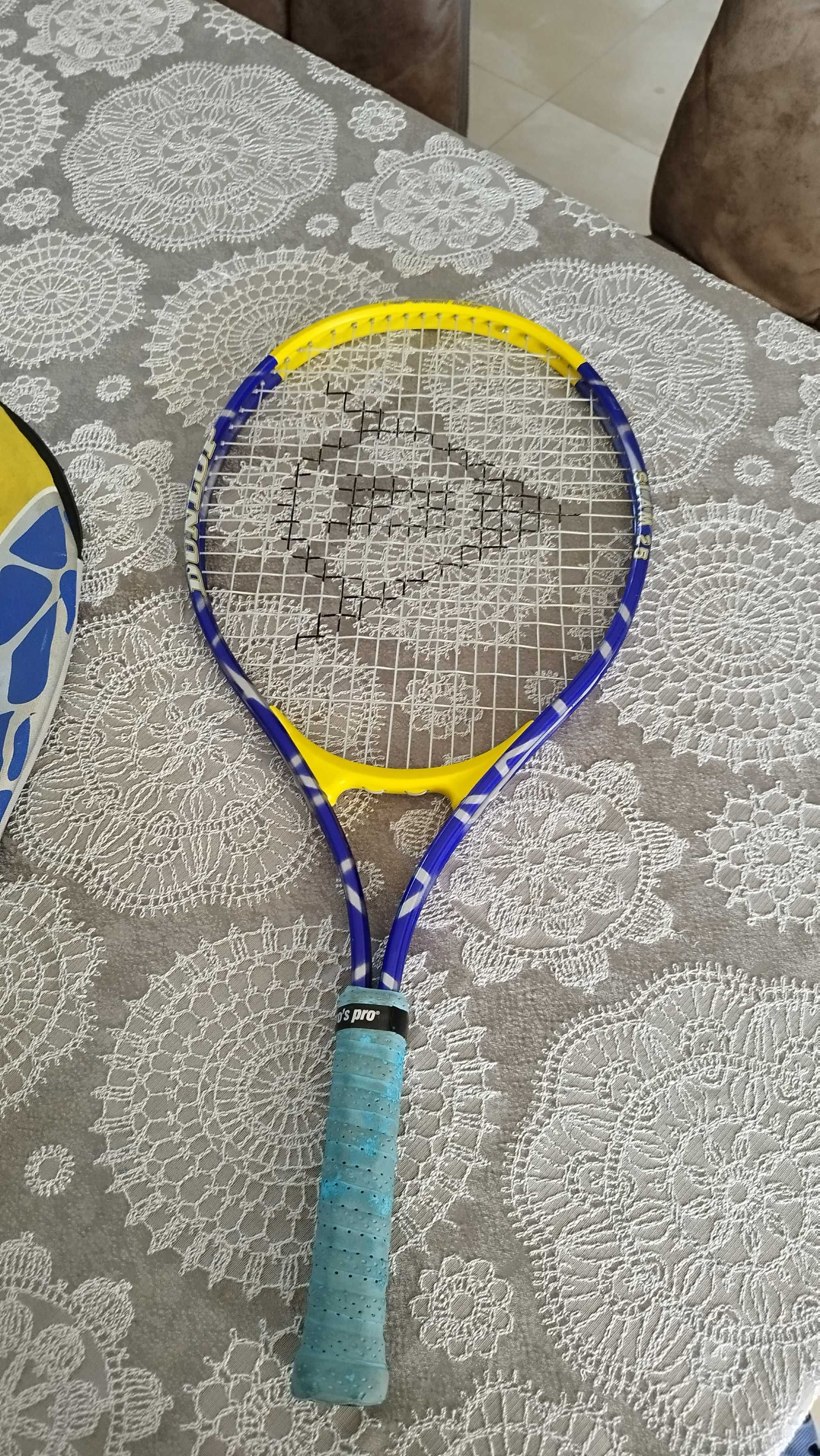 Тенис ракета Dunlop с калъф - хилка за тенис на корт детска 63см