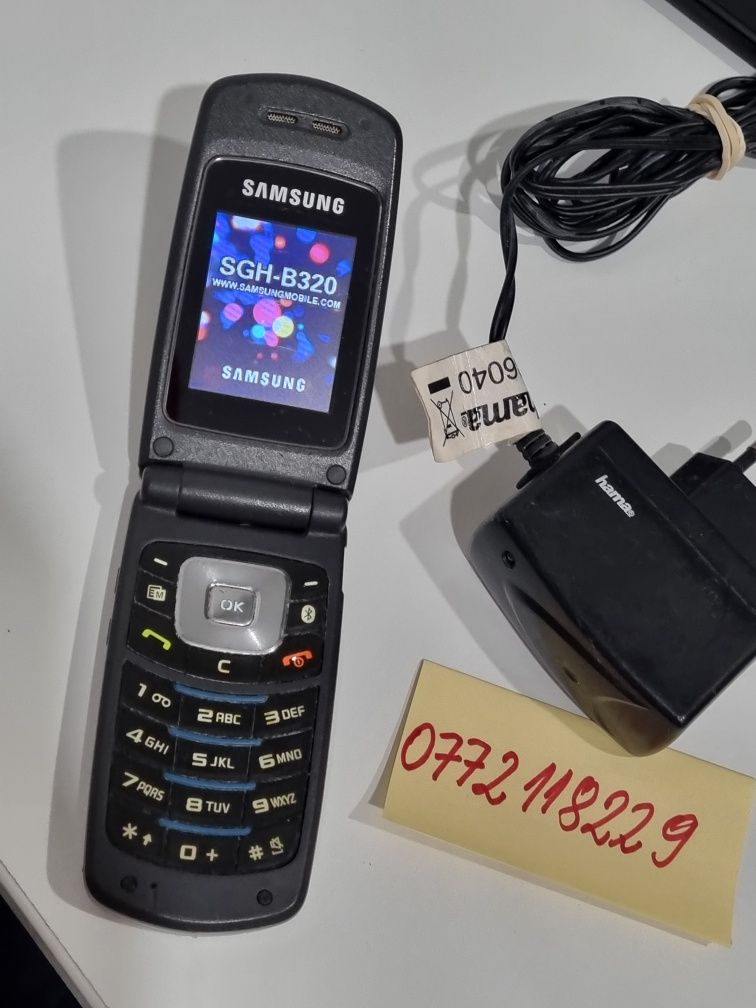 Telefon Samsung SGH-B320 cu încărcător original..