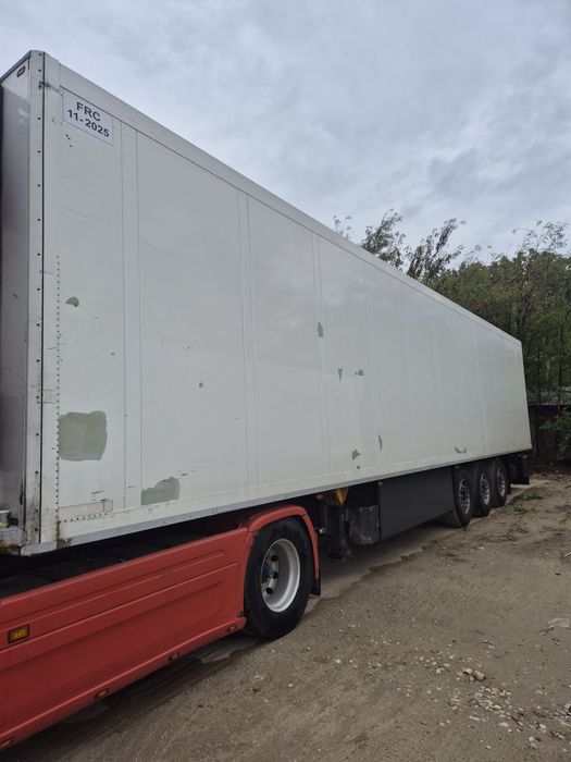 Semiremorca  frigorifica Schmitz