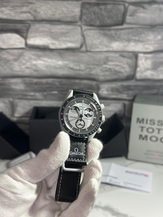 Ceas omega x swatch mission to the moon