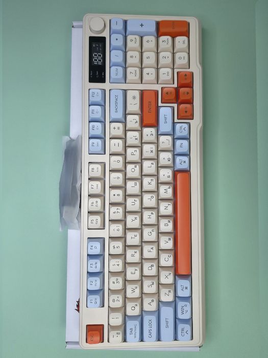 Игровая беспроводная клавиатура, мембранная