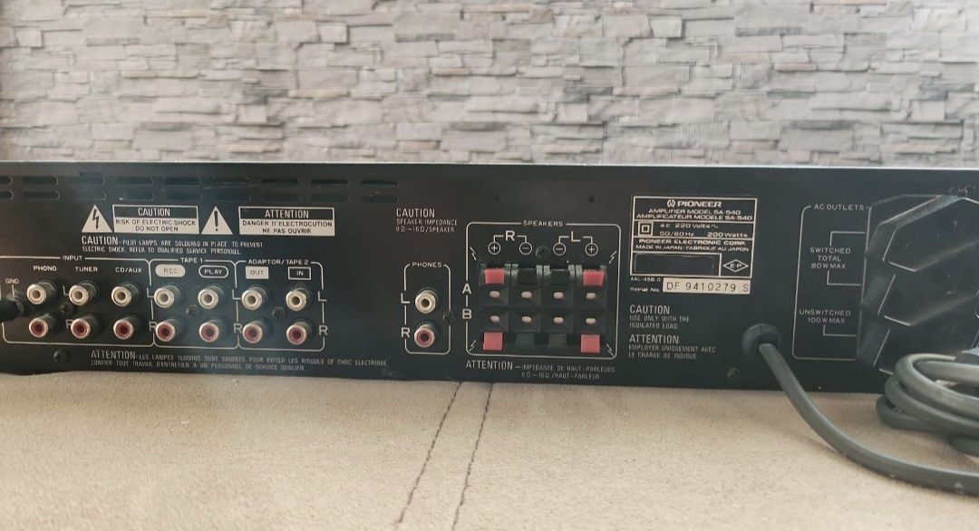 Усилвател  Pioneer  SA-540  200watts