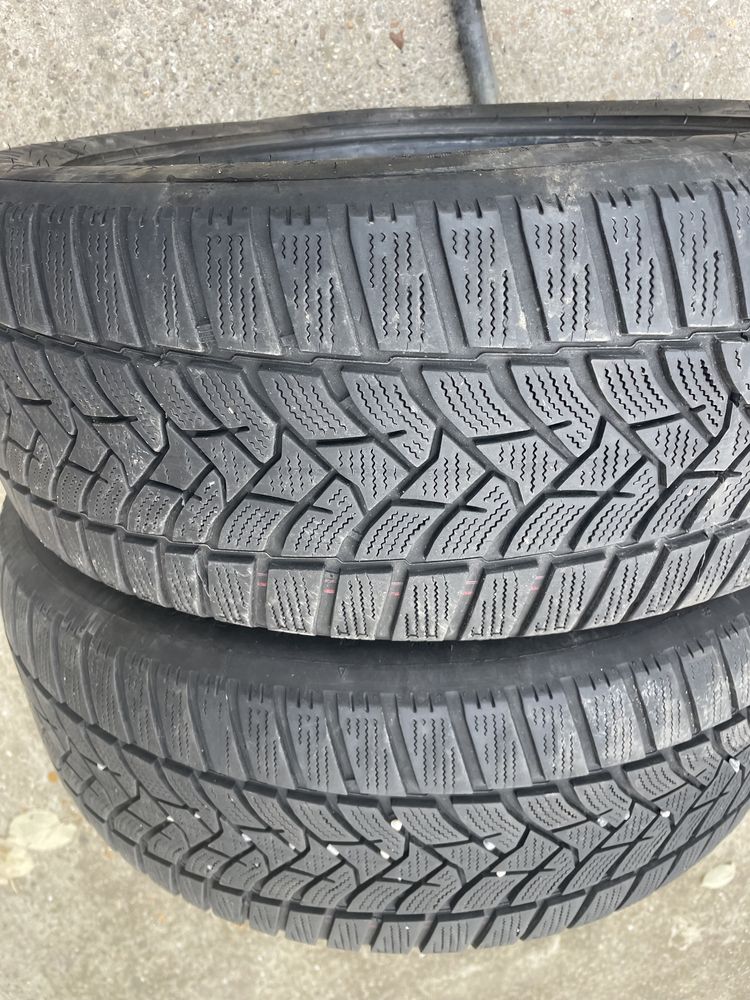 215/55 R17 2бр зимни гуми