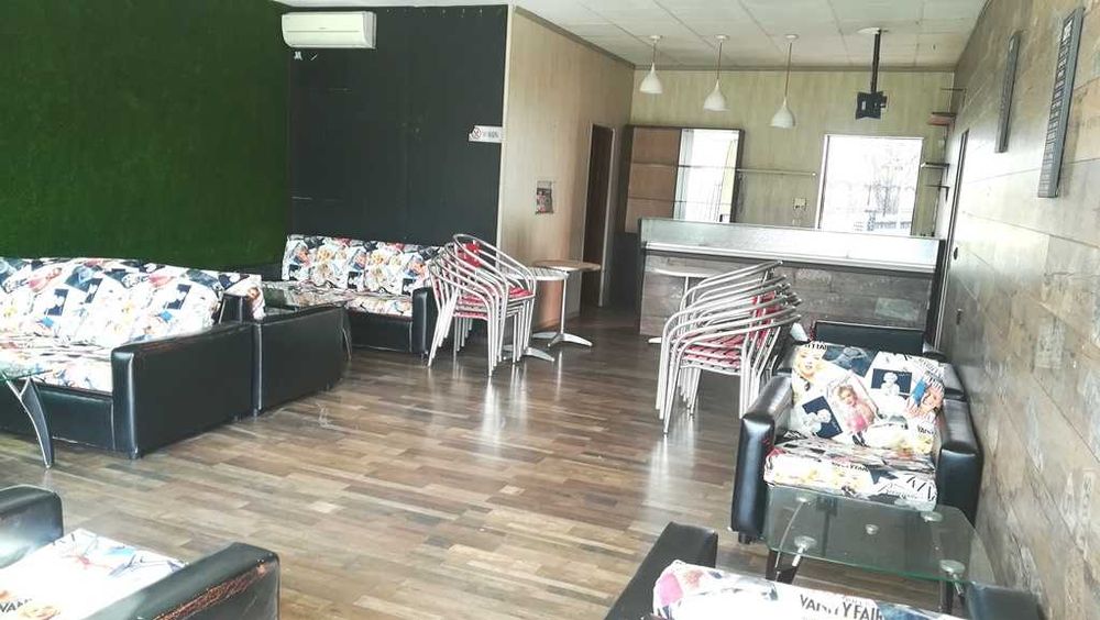 Дава се под наем Заведение в София, Дружба 2 - 125 кв.м за 459 € - Снимка #1