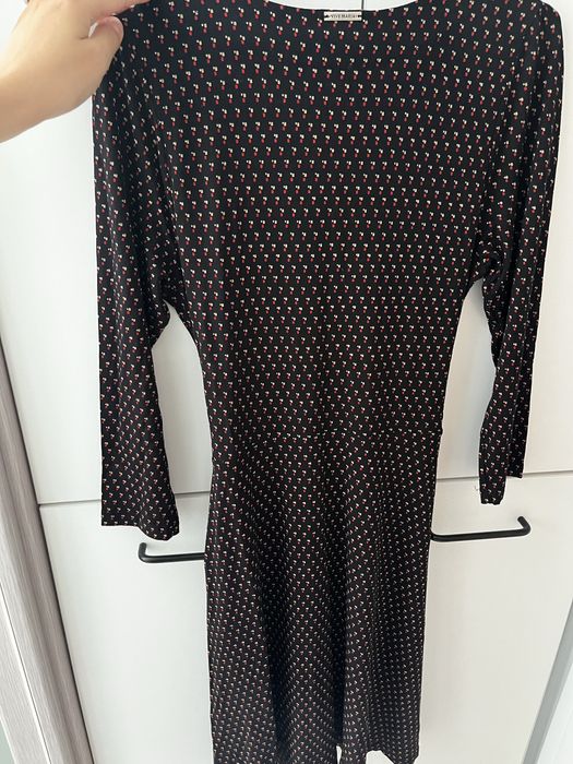 Нови рокли, по 20 лв.