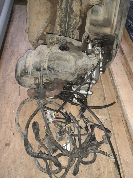 Motor scuter honda sh 50 2 timpi