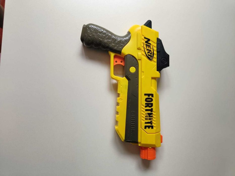Пистолети Nerf Fortnite